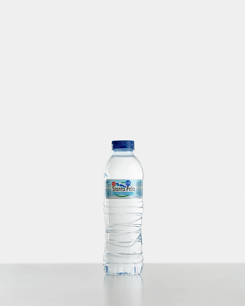 envase de presentación del agua sierra fría de 0,33, mini